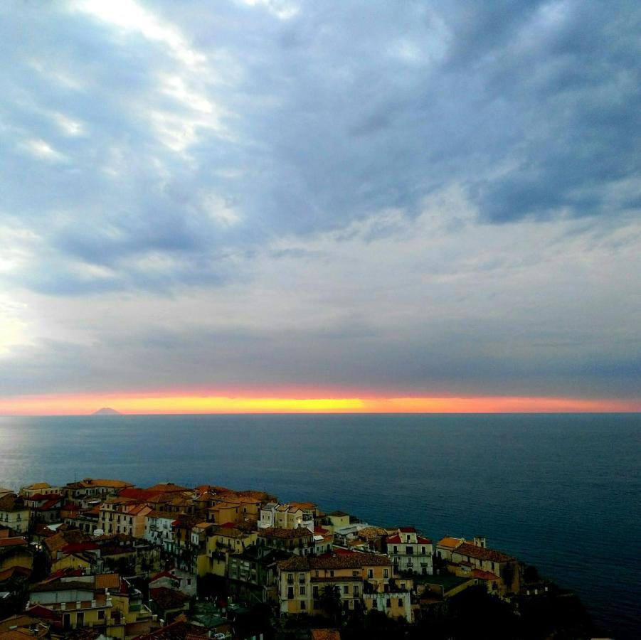 Villa Desideria A Pizzo Pizzo  Exteriör bild